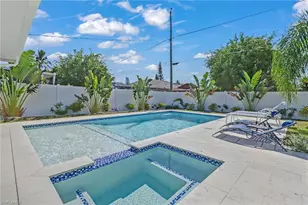 724 100th Ave N, Naples, FL 34108 - Photo 1