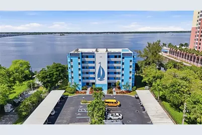 2711 1st St #403, Fort Myers, FL 33916 - Photo 7
