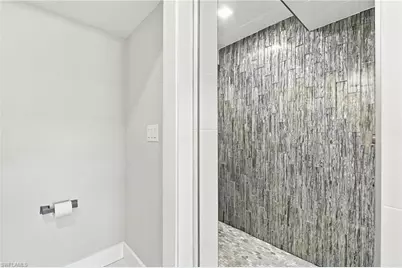 2711 1st St #403, Fort Myers, FL 33916 - Photo 25