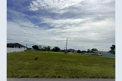 2303 NE 21st Ave, Cape Coral, FL 33909 - Photo 3