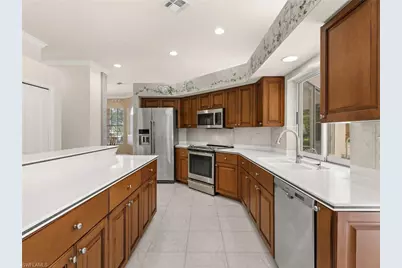 25870 Creekbend Dr, Bonita Springs, FL 34135 - Photo 19