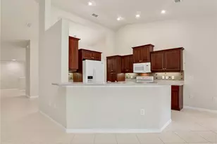 2185 Hawksridge Dr, Naples, FL 34105 - Photo 17