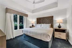 221 9th St S, Naples, FL 34102 - Photo 9