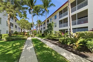 221 9th St S, Naples, FL 34102 - Photo 33