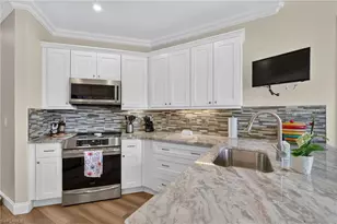 26846 Wyndhurst Ct, Bonita Springs, FL 34134 - Photo 11