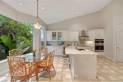 265 Colonade Cir #2703, Naples, FL 34103 - Photo 11