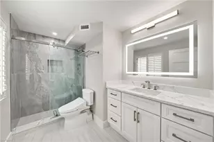 990 8th St S, Naples, FL 34102 - Photo 21