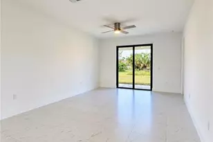 1103/1105 Dean St E, Lehigh Acres, FL 33974 - Photo 11