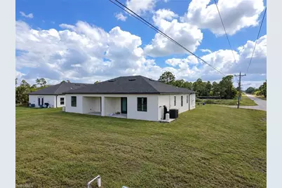 1103/1105 Dean St E, Lehigh Acres, FL 33974 - Photo 25