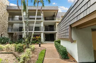 104 Wilderness Dr, Naples, FL 34105 - Photo 35
