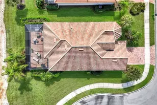 9065 Siesta Bay Dr, Naples, FL 34120 - Photo 35