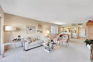 2150 Gulf Shore Blvd N, Naples, FL 34102 - Photo 7