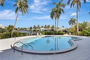 2150 Gulf Shore Blvd N, Naples, FL 34102 - Photo 27