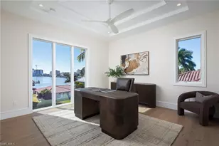 223 Bayview Ave, Naples, FL 34108 - Photo 27