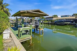 131 San Salvador St, Naples, FL 34113 - Photo 5