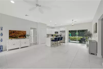 3892 14th St N, Naples, FL 34103 - Photo 15