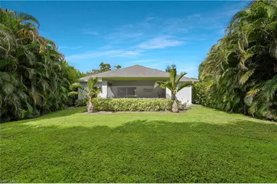 3892 14th St N, Naples, FL 34103 - Photo 33