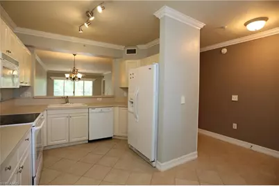 7811 Regal Heron Cir #4-204, Naples, FL 34104 - Photo 17