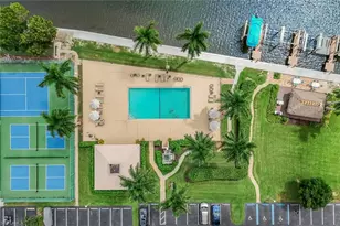 11118 Gulf Shore Dr, Naples, FL 34108 - Photo 39