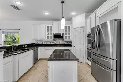2201 Cape Heather Cir, Cape Coral, FL 33991 - Photo 5