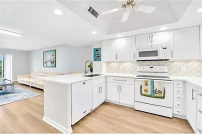 1636 Spoonbill Ln #A, Naples, FL 34105 - Photo 7