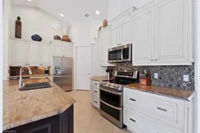 8949 Lely Island Cir, Naples, FL 34113 - Photo 11