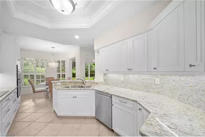 8460 Abbington Cir #1811, Naples, FL 34108 - Photo 5