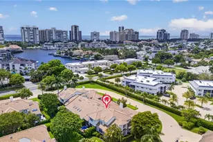 4030 Crayton Rd, Naples, FL 34103 - Photo 7