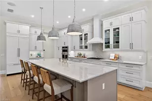 850 101st Ave N, Naples, FL 34108 - Photo 9