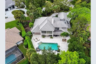 8 Stonehedge Pt, Naples, FL 34105 - Photo 25