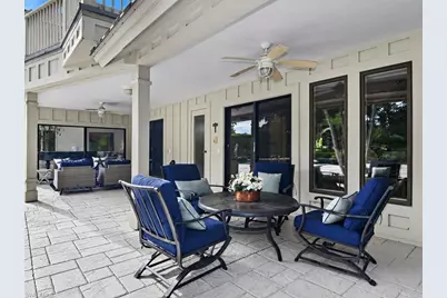 8 Stonehedge Pt, Naples, FL 34105 - Photo 27