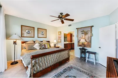 4560 Gulf Shore Blvd N #3-213, Naples, FL 34103 - Photo 13