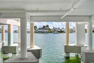 4560 Gulf Shore Blvd N, Naples, FL 34103 - Photo 25