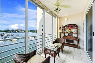 4560 Gulf Shore Blvd N, Naples, FL 34103 - Photo 17
