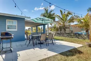 4630 New Haven Dr, Fort Myers, FL 33908 - Photo 3