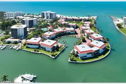 2230 Gulf Shore Blvd N #T4, Naples, FL 34102 - Photo 1