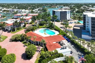 2230 Gulf Shore Blvd N, Naples, FL 34102 - Photo 19