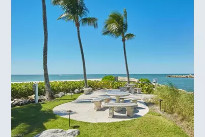 2230 Gulf Shore Blvd N #T4, Naples, FL 34102 - Photo 33