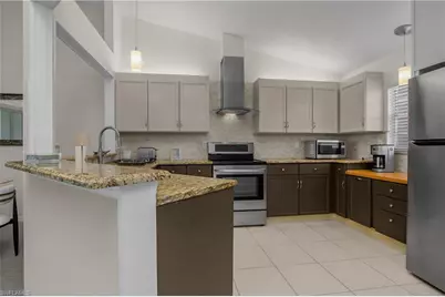 13131 Castle Harbour Dr #M7, Naples, FL 34110 - Photo 7
