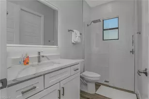 2819 SW 35th Ln, Cape Coral, FL 33914 - Photo 31