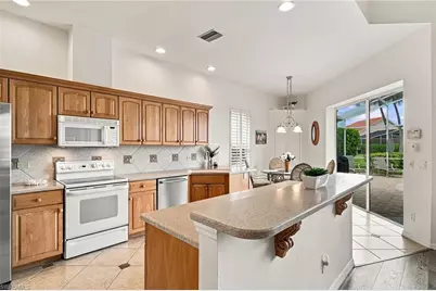 28522 Highgate Dr, Bonita Springs, FL 34135 - Photo 5