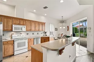 28522 Highgate Dr, Bonita Springs, FL 34135 - Photo 5