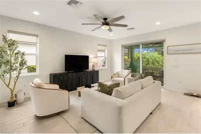 14520 Topsail Dr, Naples, FL 34114 - Photo 7