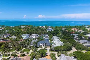 1544 3rd St S, Naples, FL 34102 - Photo 43