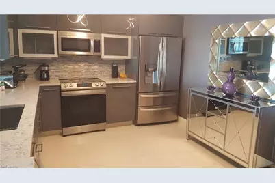 3000 Oasis Grand Blvd #2105, Fort Myers, FL 33916 - Photo 11