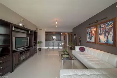 3000 Oasis Grand Blvd #2105, Fort Myers, FL 33916 - Photo 5