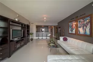 3000 Oasis Grand Blvd, Fort Myers, FL 33916 - Photo 5
