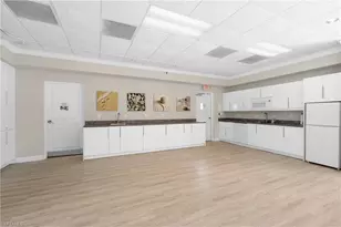 506 Broad Ave S, Naples, FL 34102 - Photo 19