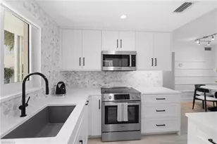 506 Broad Ave S, Naples, FL 34102 - Photo 5