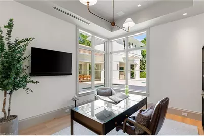 3277 Gordon Dr, Naples, FL 34102 - Photo 23